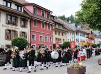 Fronleichnam in Schönau: Prozession zur Kirche